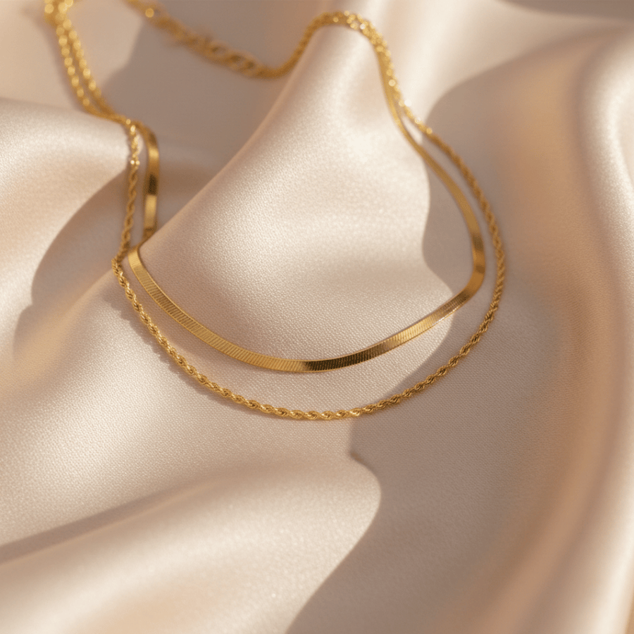 Noor Luna Chain